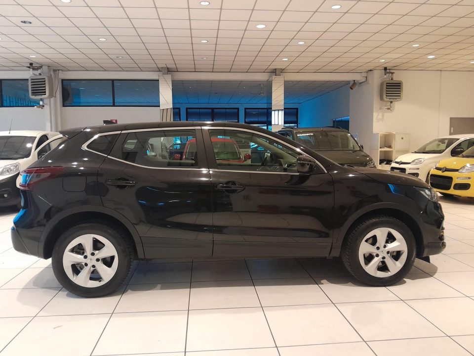 Nissan Qashqai, foto 3 di 8