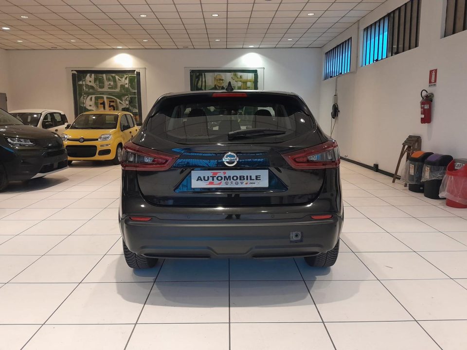 Nissan Qashqai, foto 4 di 8