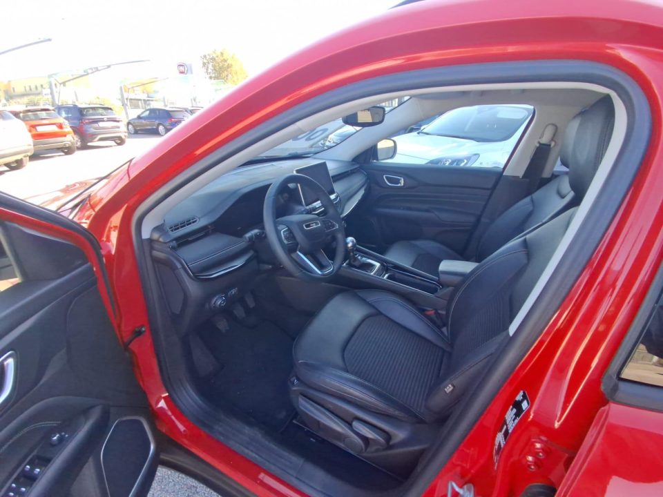 Jeep Compass, foto 7 di 10