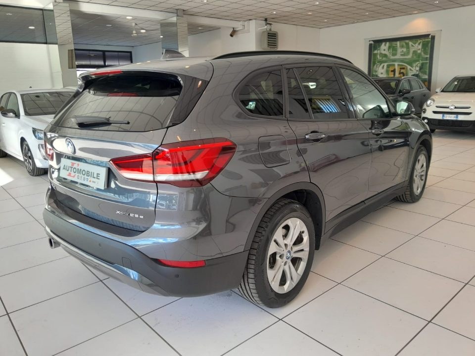 BMW X1, foto 2 di 7
