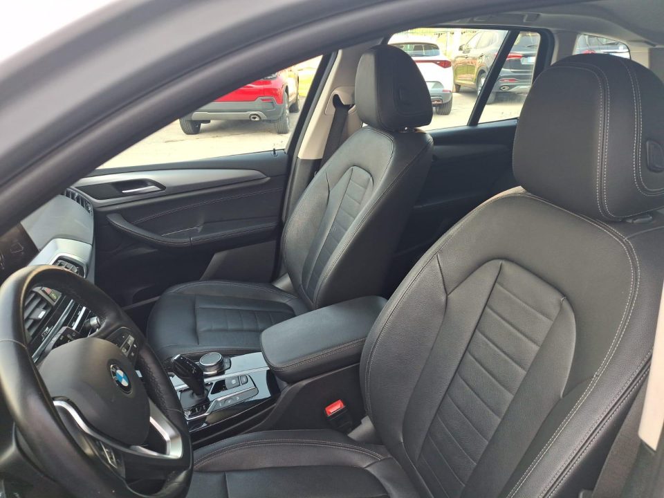 BMW X3, foto 6 di 8