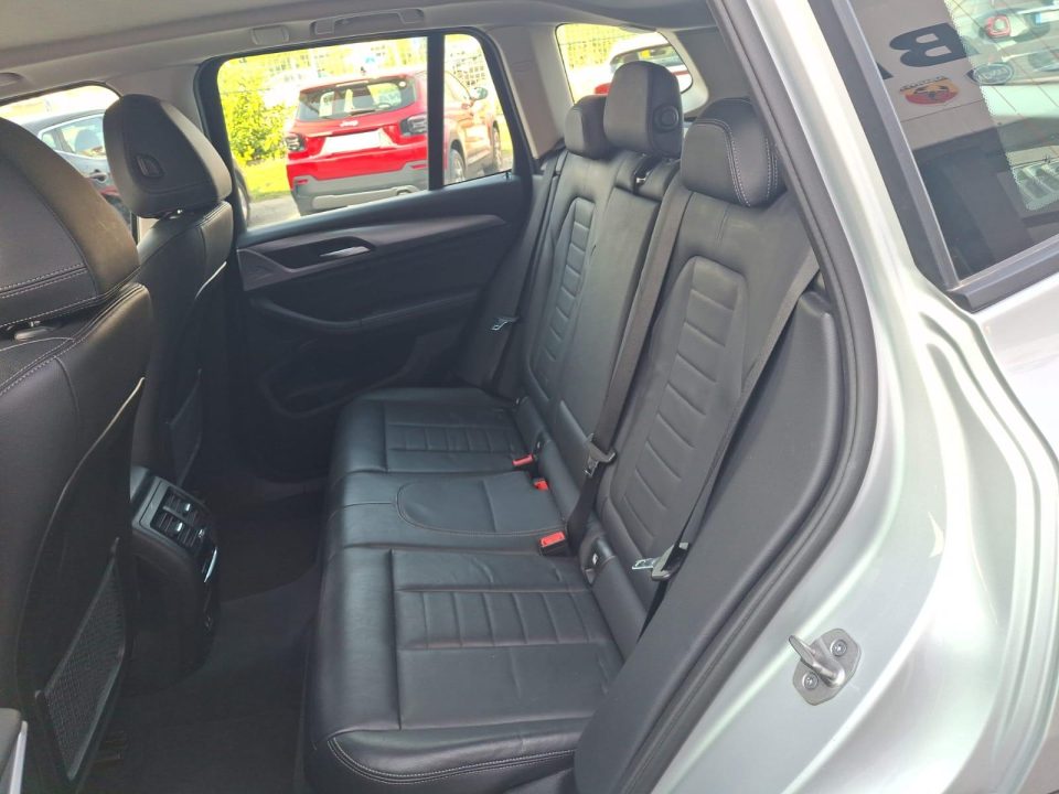 BMW X3, foto 7 di 8