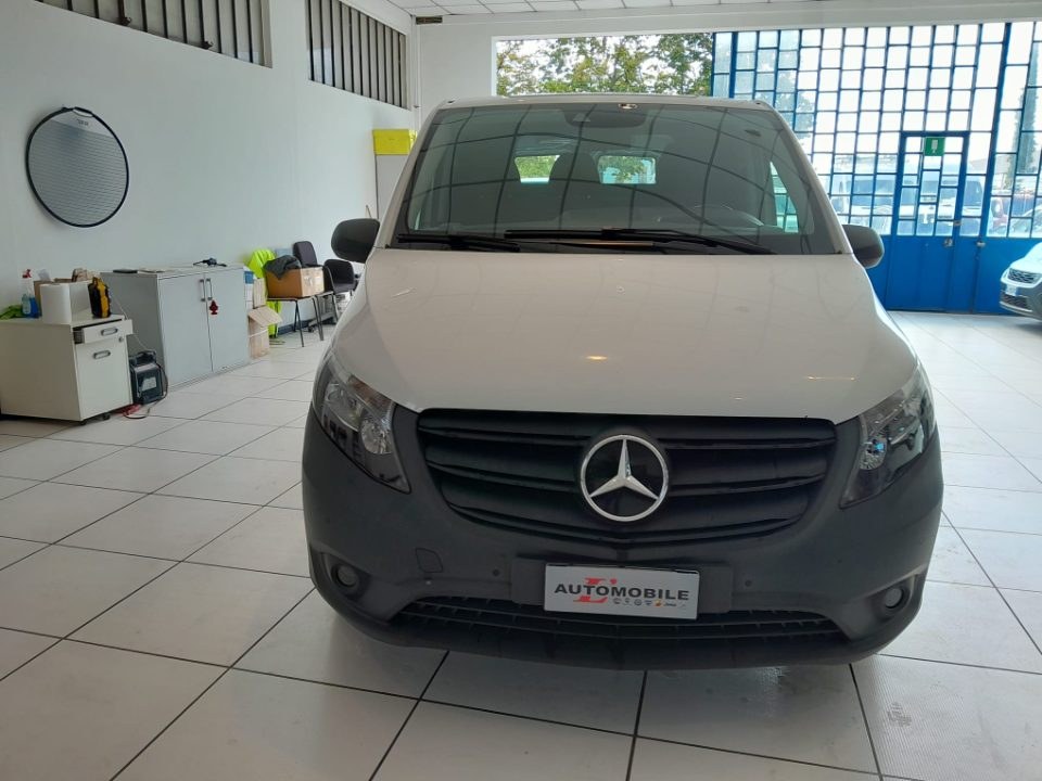 Mercedes-Benz Vito, foto 2 di 8