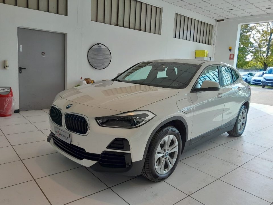 BMW X2, foto 1 di 7