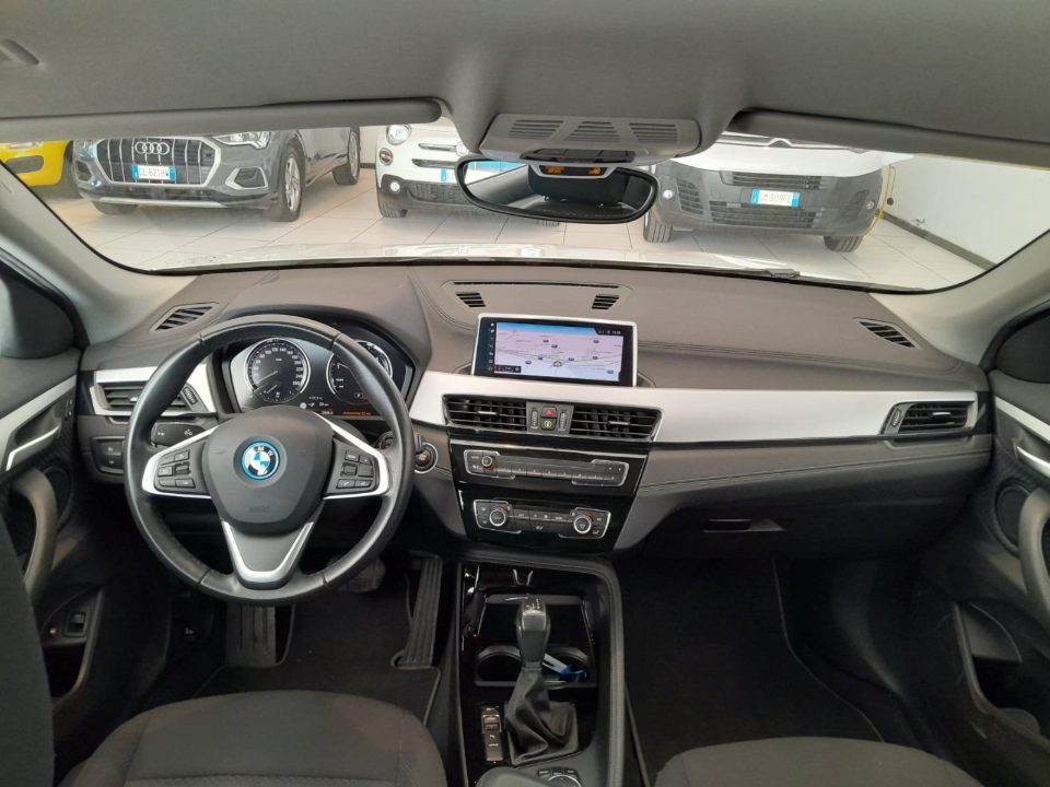 BMW X2, foto 3 di 7