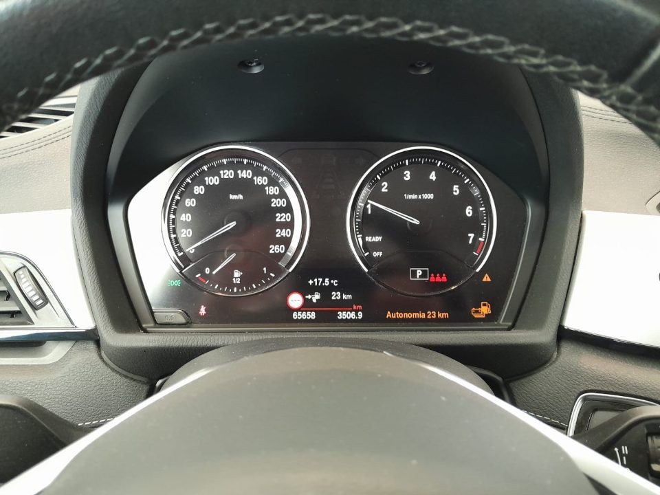BMW X2, foto 6 di 7