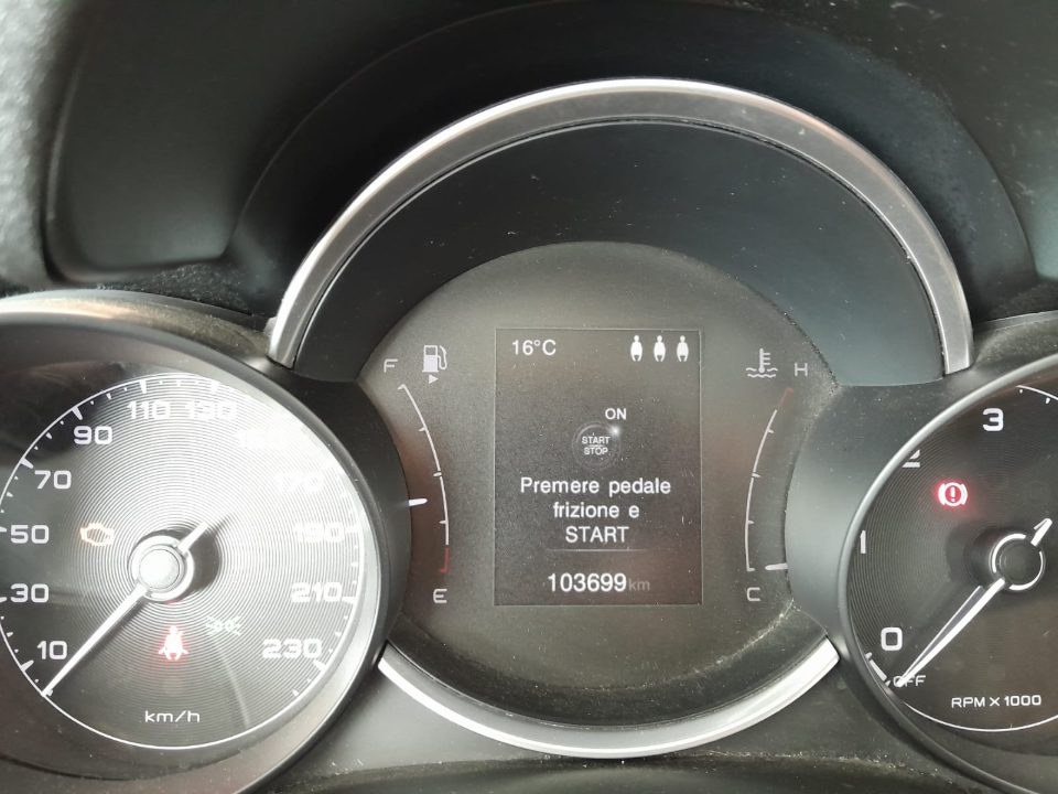 FIAT 500X, foto 8 di 8