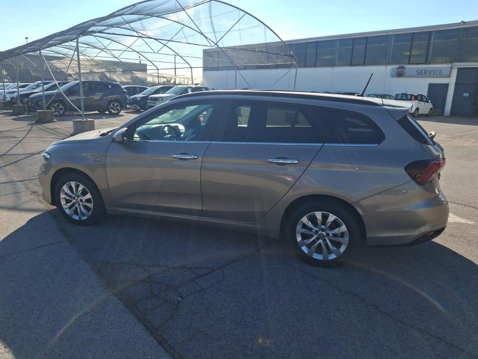 Fiat Tipo, foto 6 di 10