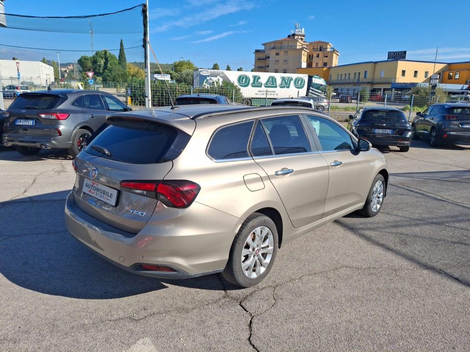 Fiat Tipo, foto 7 di 10