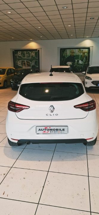 Renault Clio, foto 3 di 4